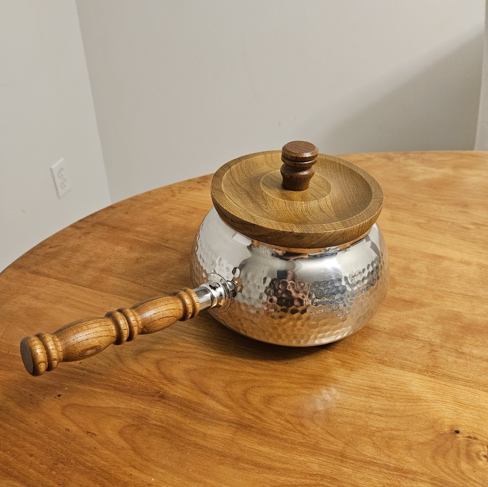 Wooden Handle Silver Hammered Saucepan